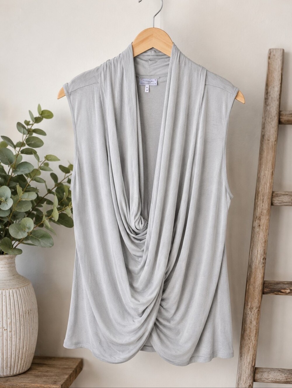 Jennifer Lopez Soft Gray Blouse Drape Size Medium